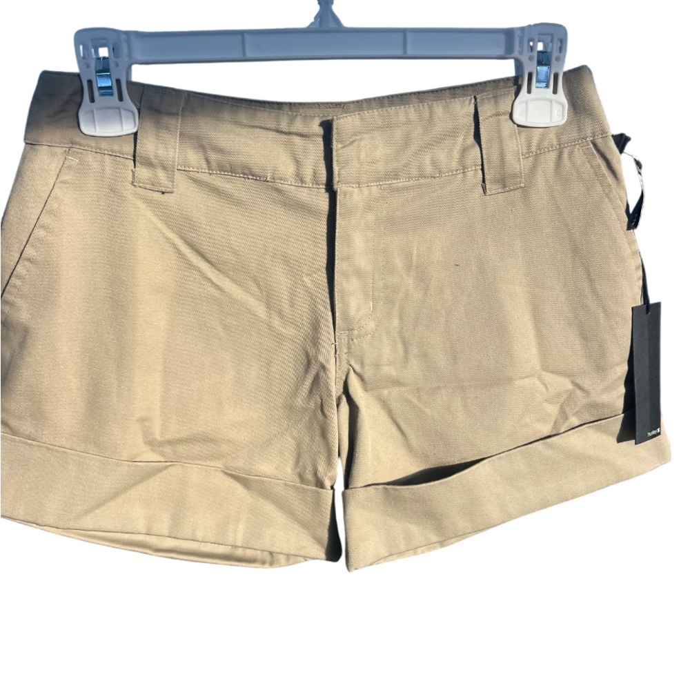 Women's Hurley NWT Tan Shorts Lowrider
